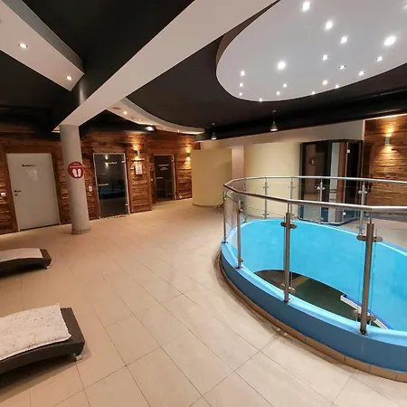 Isabella 4 By Smr - Inc And Near Gondola דירה